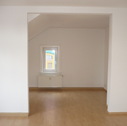 Wohnzimmer - Dachgeschoßwohnung mit 85,00 m&sup2; in Gotha zur Miete