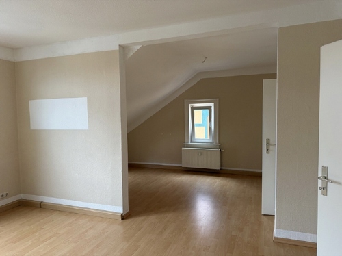 Wohnzimmer Blick nach rechts - 