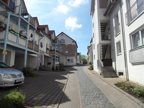 Etwas Besonderes - Helle 2-Zimmer-Wohnung mit Balkon und TG-Stellplatz