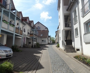 Helle 2-Zimmer-Wohnung mit Balkon und TG-Stellplatz - Gotha Bergallee