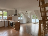 Offene Wohnküche - Wohnen auf zwei Etagen - 585,00 EUR Kaltmiete, ca.  84,00 m² Wohnfläche