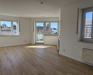 Sonne und Aussicht genießen - 490,00&nbsp;EUR Kaltmiete, ca.&nbsp; 63,05&nbsp;m&sup2;&nbsp;Wohnfl&auml;che in Gotha (PLZ: 99867) Reuterstr.