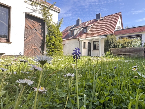 Haus_Gartenansicht - Perfektes Einfamilienhaus für kleine Familien