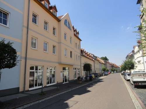 Straßenansicht - Schöne 3 Zimmer Wohnung - 420,00&nbsp;EUR Kaltmiete, ca.&nbsp; 70,42&nbsp;m&sup2;&nbsp;Wohnfl&auml;che