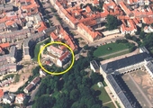Direkt unterhalb Schloss FRIEDENSTEIN - 