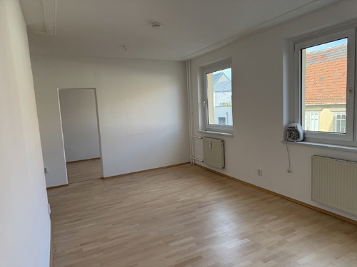 Schlafzimmer mit Ankleide - 