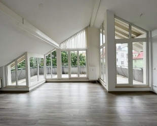 Der Sonne ein Stück näher - 2 Zimmer mit großer Dachterasse - Gotha Mohrenstraße - WE 11