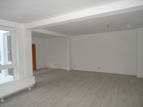 Blick ins Wohnzimmer - 3 Zimmer 3- Zimmerwohnung in Gotha