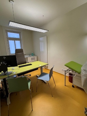 Ein Behandlungsraum - 