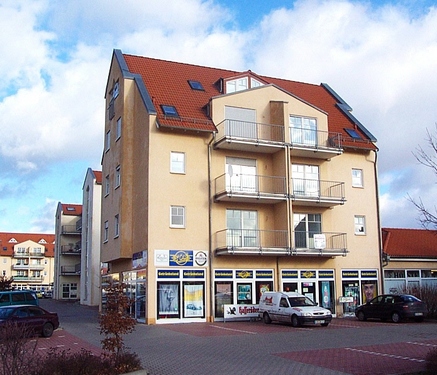 Wohn- und Geschäftshaus - Sonnendurchflutete Wohnung! - 350,00&nbsp;EUR Kaltmiete, ca.&nbsp; 45,00&nbsp;m&sup2;&nbsp;Wohnfl&auml;che