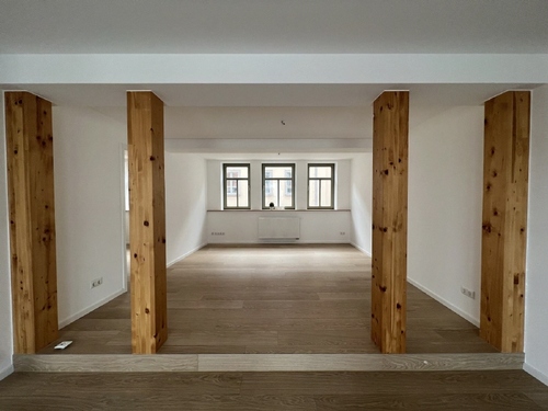 Wohnzimmerempore - 3 Zimmer 3- Zimmerwohnung in Gotha