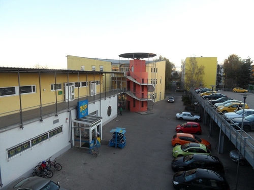 Stadtteil-Zentrum am Coburger Platz - 