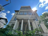Villa lädt zum Einzug - Familien aufgepasst - 850,00&nbsp;EUR Kaltmiete, ca.&nbsp; 97,60&nbsp;m&sup2;&nbsp;Wohnfl&auml;che