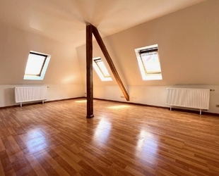 Wohnung sucht Mieter! - 575,00 EUR Kaltmiete, ca.  88,60 m² Wohnfläche in Gotha (PLZ: 99867) Oststraße 29