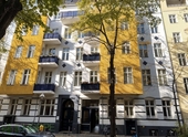 Hausansicht - Schöneberg - Sofortbezug! - Ruhige Altbauwohnung nahe Kleistpark