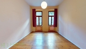 Wohnzimmer Bild 1 - 2 Zimmer Etagenwohnung zum Kaufen in Berlin