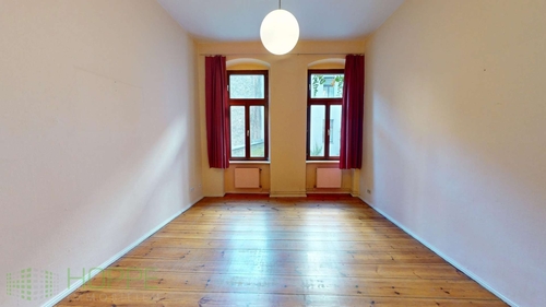 Wohnzimmer Bild 1 - 2 Zimmer Etagenwohnung zum Kaufen in Berlin