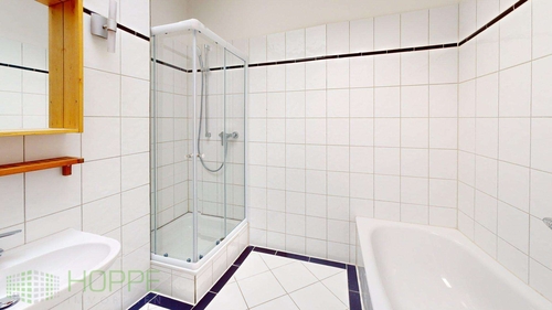 Badezimmer Perspektive 1 - 