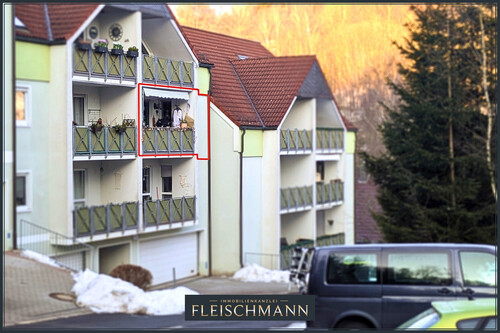 03-Aussenansicht - 3 Zimmer 3- Zimmerwohnung in Schleusingen / Hirschbach