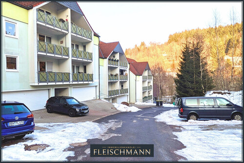02-Aussenansicht - 3 Zimmer 3- Zimmerwohnung zum Kaufen in Schleusingen / Hirschbach