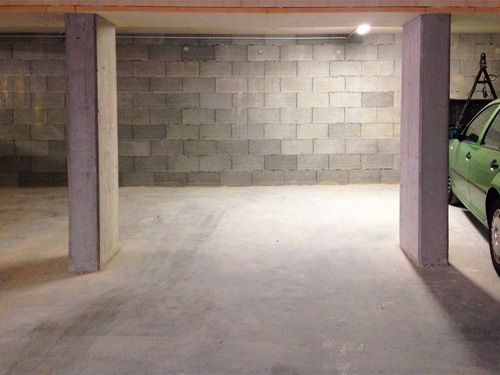 Tiefgarage Adam-Riese-Straße Suhl - Tiefgaragenstellplatz zur Miete in Suhl