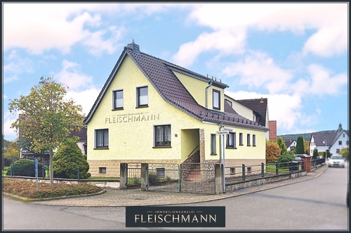 Aussenansichten - 7 Zimmer Einfamilienhaus in Breitungen