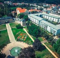 Bestlage! Tolle 3-Raum Wohnung mit Balkon, Aufzug & EBK in Untermhaus direkt am Küchengarten! - Gera