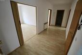 Flur - 3 Zimmer Etagenwohnung zur Miete in Gera