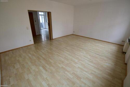 Wohnzimmer - Etagenwohnung mit 79,00 m&sup2; in Gera zur Miete