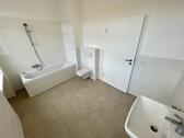 Bad - 2 Zimmer Etagenwohnung zur Miete in Gera
