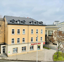 Mit Aufzug! Schicke 2 Raum Wohnung mit Dusche und Wanne im Zentrum von Gera.