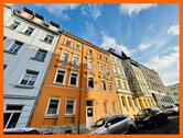 Ansicht - Sehr schöne 4-Raum Wohnung mit moderner Ausstattung und Balkon am Wintergarten!