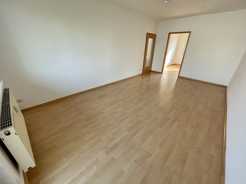Wohnen - 4 Zimmer Etagenwohnung in Gera