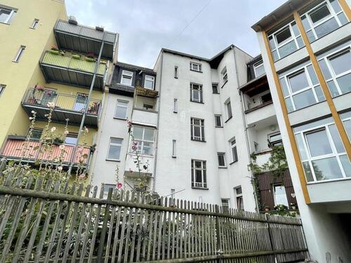 Ansicht hinten - 3 Zimmer Etagenwohnung zur Miete in Gera