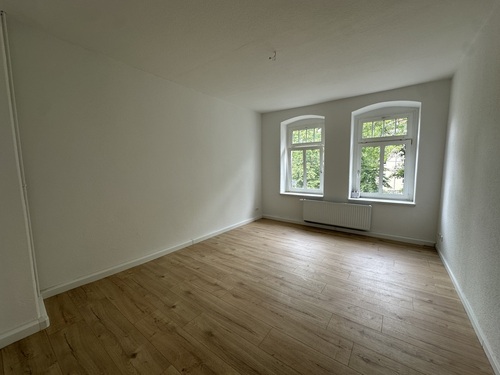 Wohnzimmer - 2 Zimmer Etagenwohnung in Gera