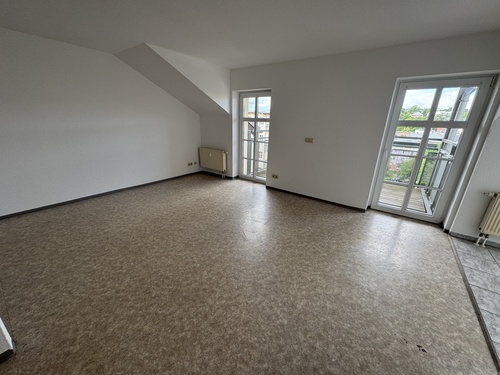 Wohnen & Küche - Altersgerechte & ruhig gelegene 1 Zimmer Whg. m. Balkon & Aufzug (WE16)