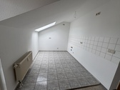 Wohnen & Küche - Dachgeschoßwohnung mit 39,96 m&sup2; in Gera zur Miete