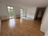 Wohnen & Küche - Offenes Wohnen mit Balkon und Aufzug! Zwei-Zimmer Wohnung im Ostviertel (WE8)