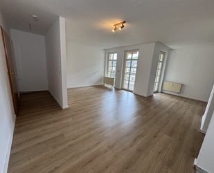 Helle & ruhige 1 Zimmer Whg. mit Aufzug und Balkon (W 46) - Gera