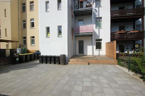 Innenhof & Terrasse - 