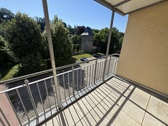Balkon - Idyllisch wohnen im Zentrum von Weida. 3 Raum Wohnung mit Balkon und Aufzug!