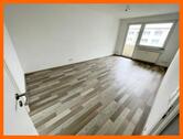 Wohnen - Gera-Langenberg! 4 Raum Whg. mit Balkon, Bad mit Wanne! Nähe AMAZON!