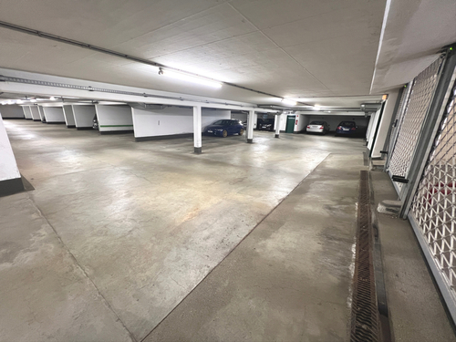 Tiefgagarage - Tiefgaragenstellplatz zur Miete in Gera