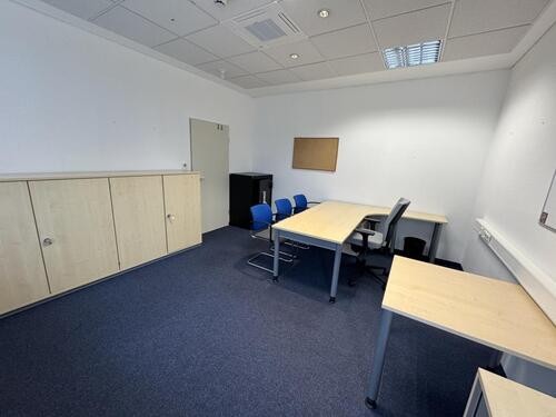 Büro 11 - 