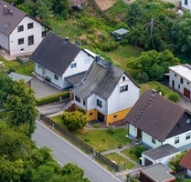 Ihr neues Zuhause in Gera: Einfamilienhaus mit Garage und praktischem Nebengelass!