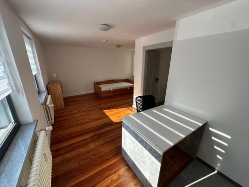 Wohnraum - 1 Zimmer Etagenwohnung in Gera