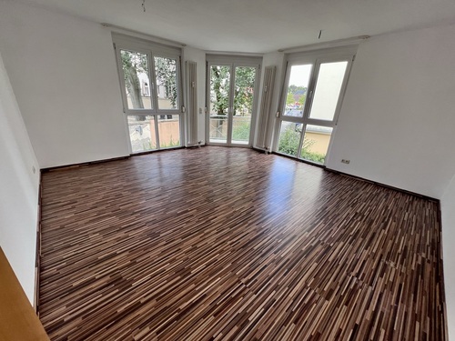 Wohnzimmer - Etagenwohnung mit 77,34 m&sup2; in Gera zur Miete