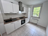 Küche - Idyllisch wohnen! 3-Raum Wohnung mit Eibauküche, Wanne und Süd-Balkon.