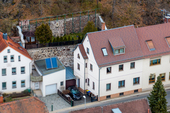 Ansicht - Charmantes Einfamilienhaus mit Substanz, Garage, Garten und Terrasse !