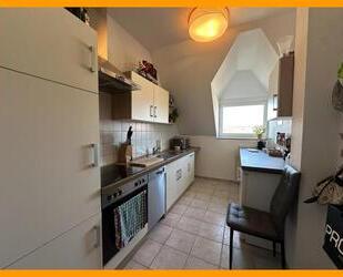 2 Raum DG-Wohnung - Bad mit Fenster, Wanne und Dusche - Gera